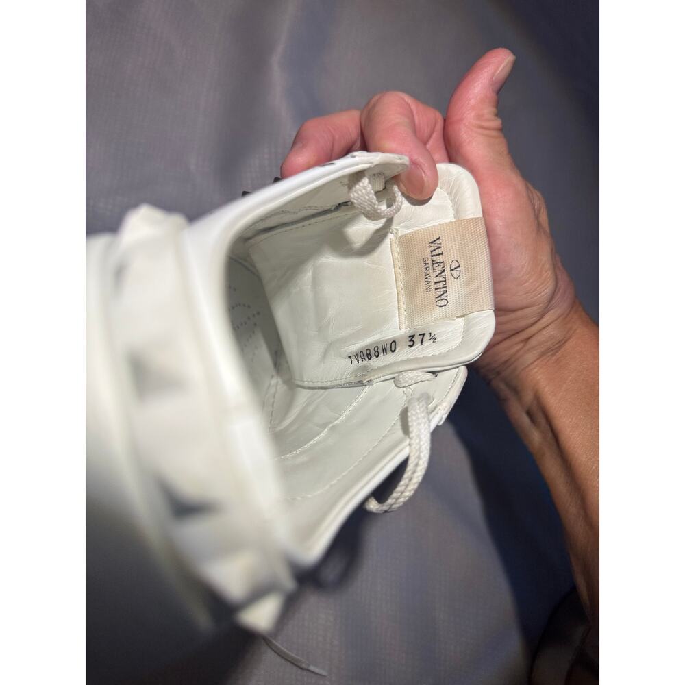 Valentino Garavani Untitled Rockstud Slide Sneakers White w/Gold Studs Sz 7-7.5 - Picture 13 of 14